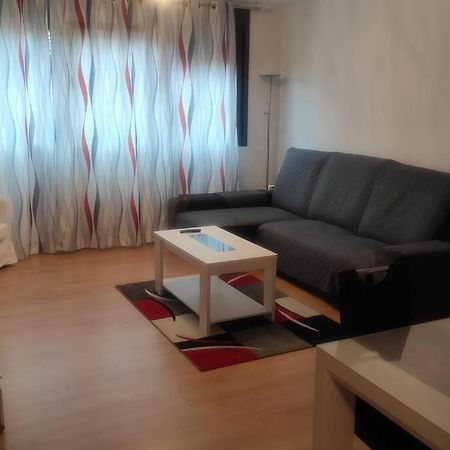Ferienwohnung Piso En El Centro De Solares Exterior foto